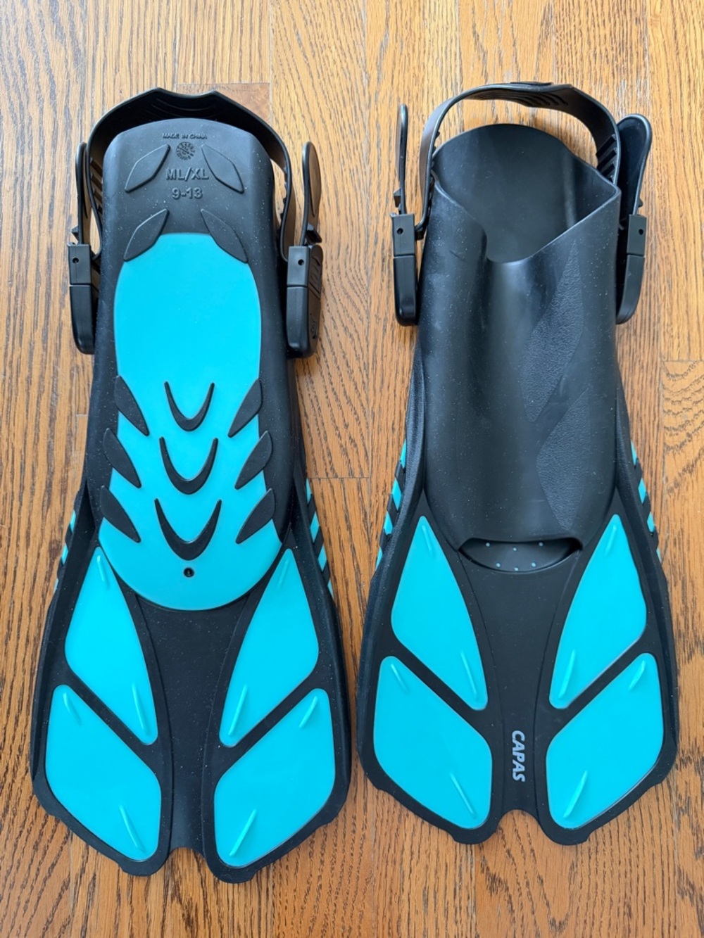 Capas Snorkel Fins